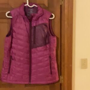 Woman’s LL Bean magenta pink vest size M